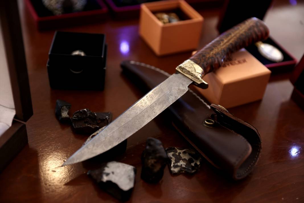 Gökten yağan taş Konya'da servete dönüştü! 30 bin dolarlık bıçak satışta 6